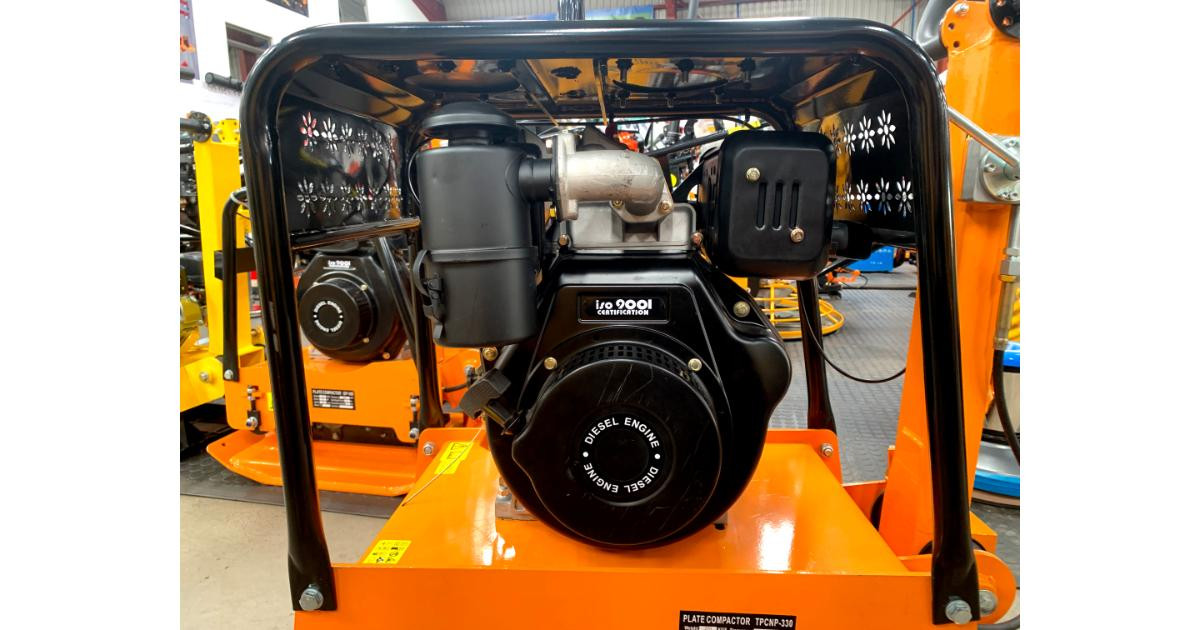Plate Compact Diesel 270kg Forward / Reverse