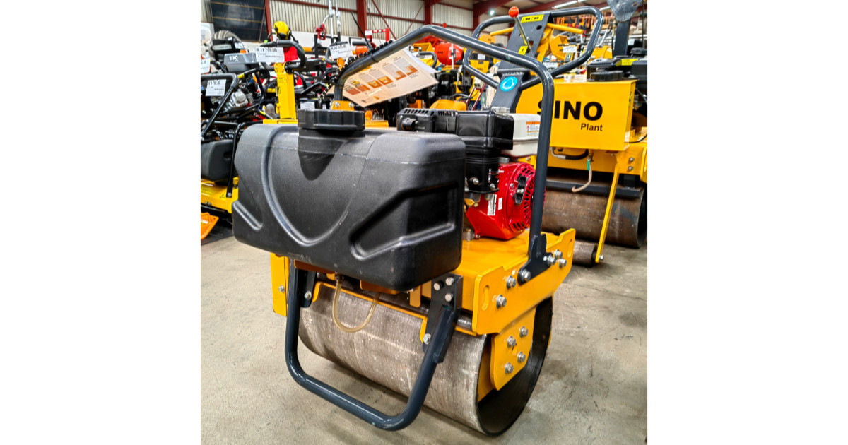 Walk-Behind Vibrating Single Drum Roller 300kg Petrol