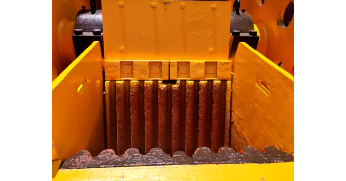 Jaw Crusher PE 600 x 900mm
