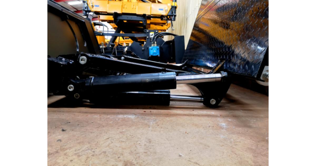 Tail Lift 1800mm Wide