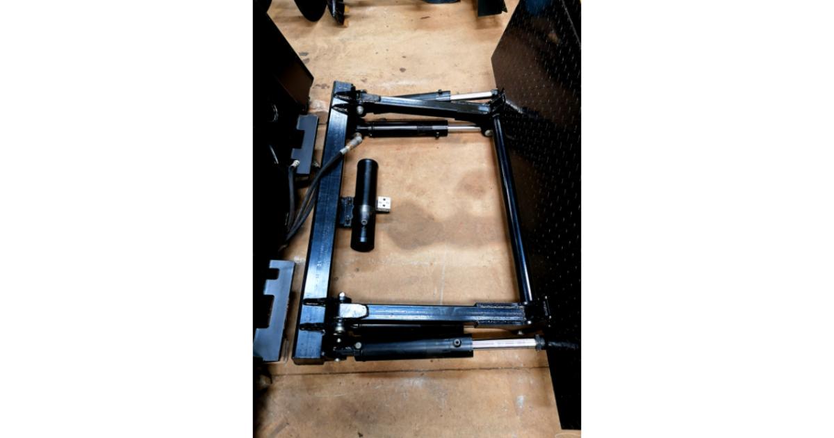 Tail Lift 1800mm Wide