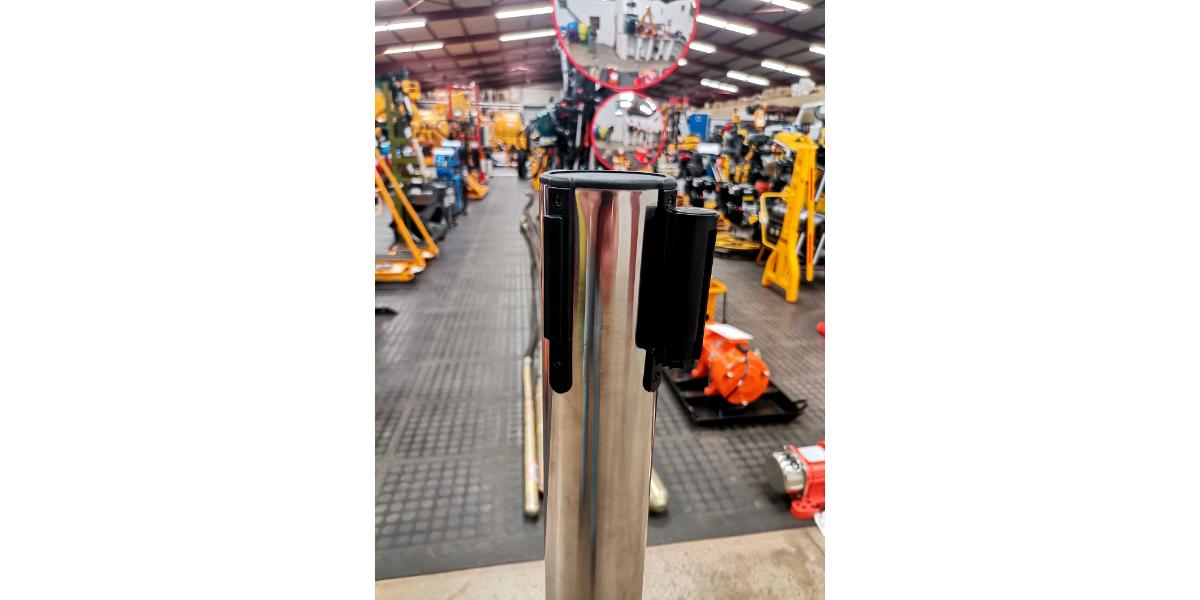 Retractable Barrier 2M