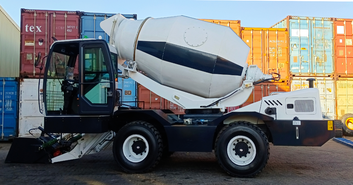 Mobile Concrete Mixer 4x4 6000L OTR Self-Loading