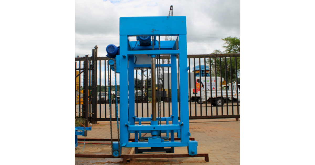 Brick Stacker Machine (318)